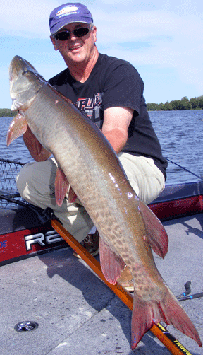 joe-bucher-musky-2012-8a